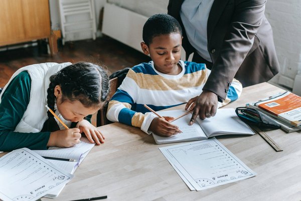 Explorer les opportunités d'éducation internationale à l'Ecole Internationale de Paris